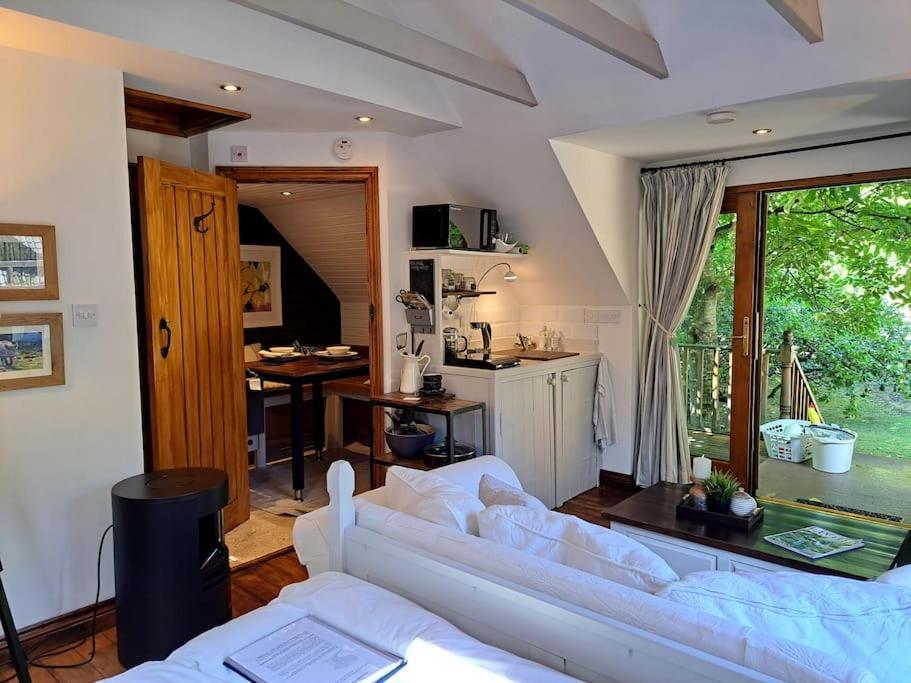 Lydbrook 'Halt Lodge' A Scandinavian Home In An Aonb المظهر الخارجي الصورة